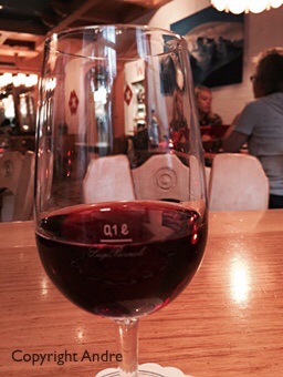 A precise 100ml Swiss glass of wine.