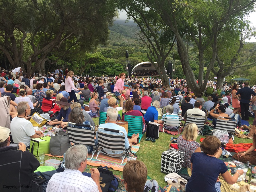 Open air concert at Kirstenbosch.